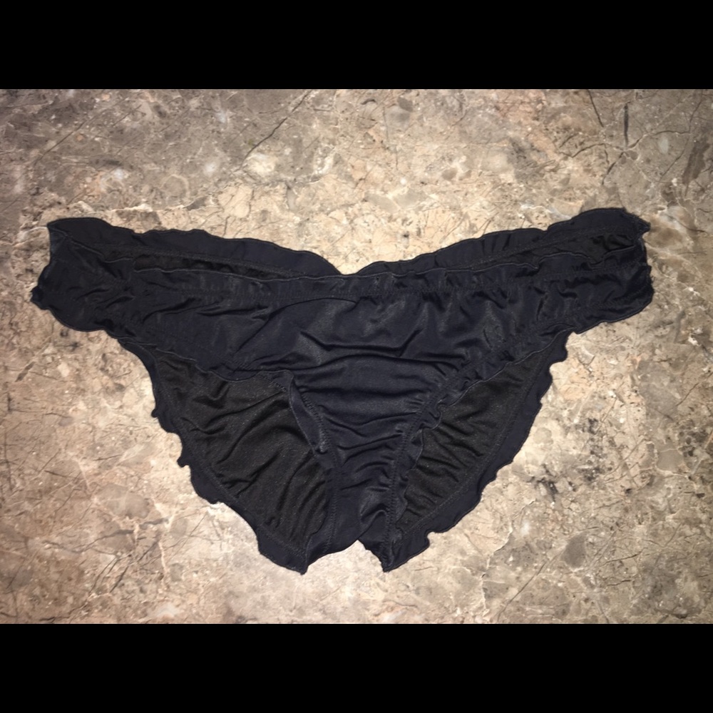 Victoria’s Secret Scrunch Butt Bikini Bottoms